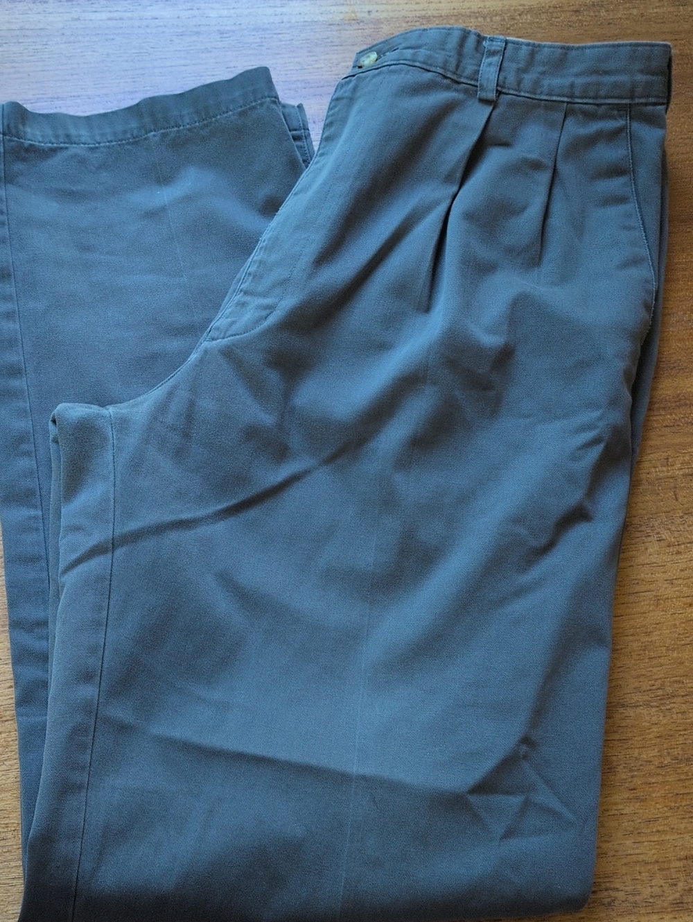 ✨ 4/$15 Fieldmaster Cotton Chino Pants in Green/Gray